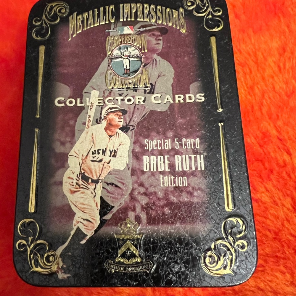 NWOT Beautiful  Babe Ruth tin cards